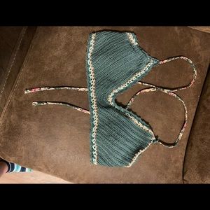 Xhilaration bathing suit top size L